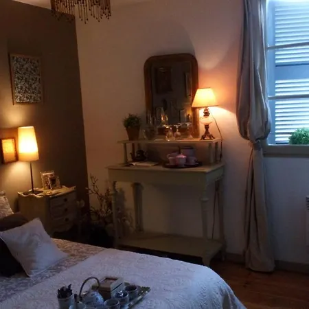 La D'hote De Mano - Centre-ville De 3*