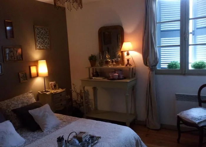 La D'hote De Mano - Centre-ville De 3*